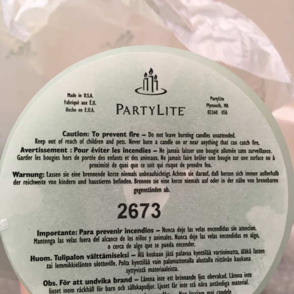 PartyLite Pillar Candle Honeydew 3” x 7” - Picture 8 of 10